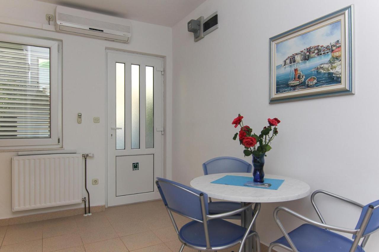 Apartments Villa Alex Podaca Bagian luar foto