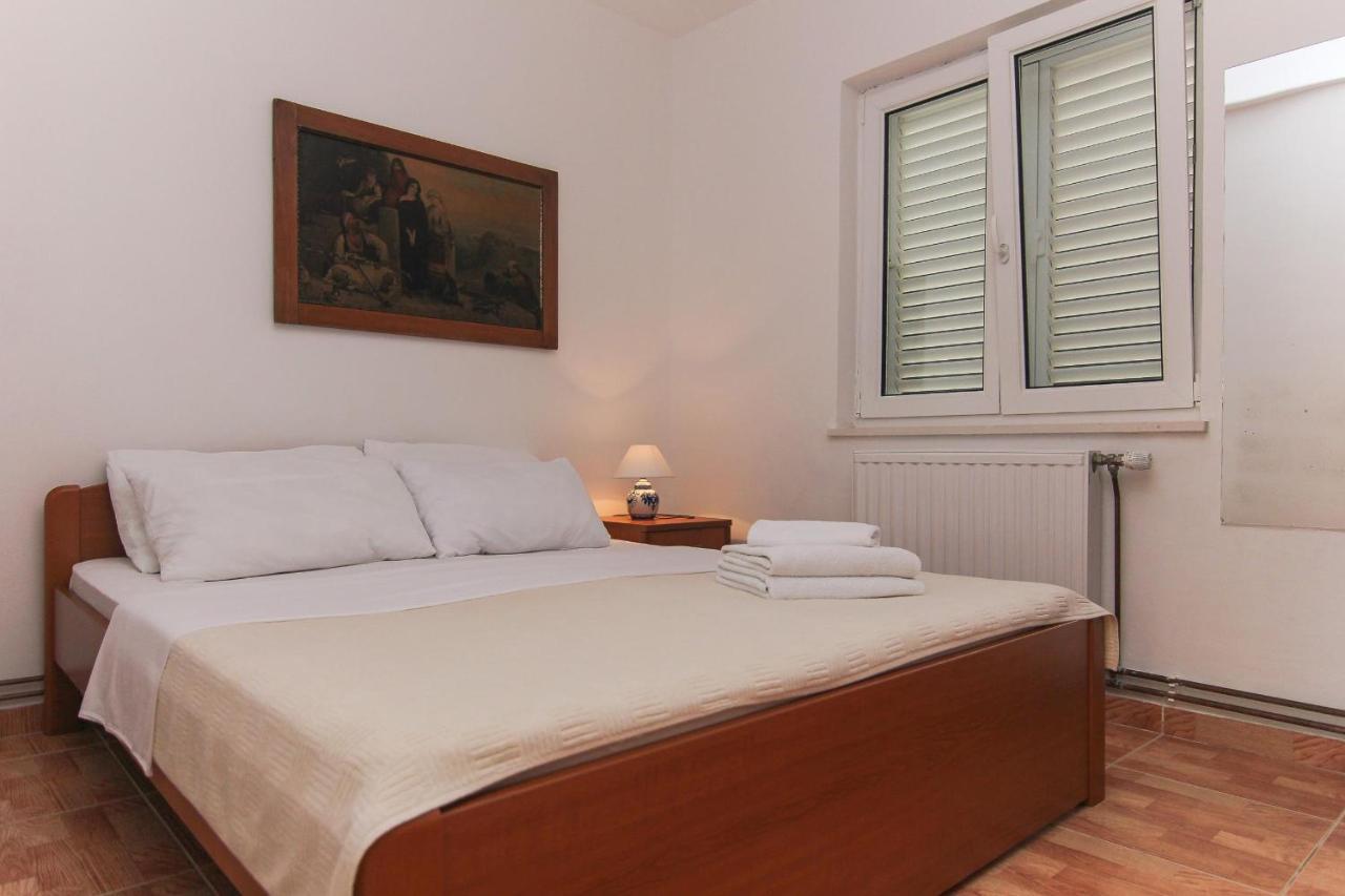 Apartments Villa Alex Podaca Bagian luar foto